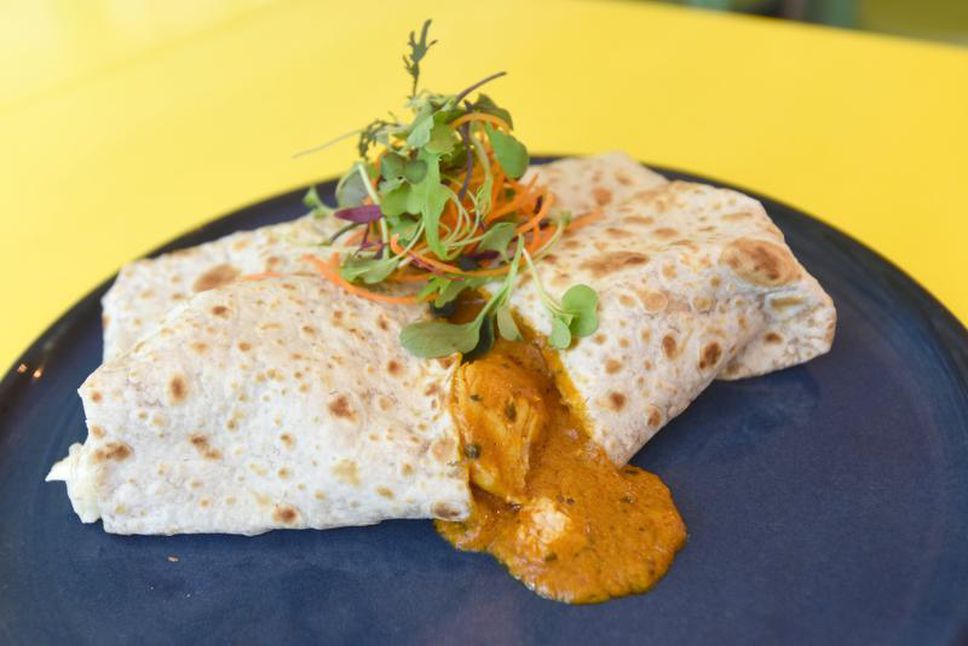 LC Low Carb Butter Curry Chicken with low carb Wrap